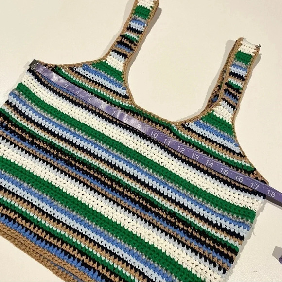 Frame NWT hand crocheted cropped tank size Large - Picture 10 of 11